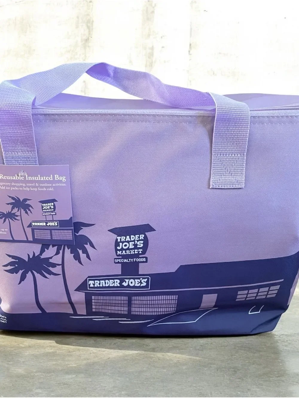 Trader Joe’s Pasadena 8‑Gallon Insulated Reusable Bag – Large – NWT